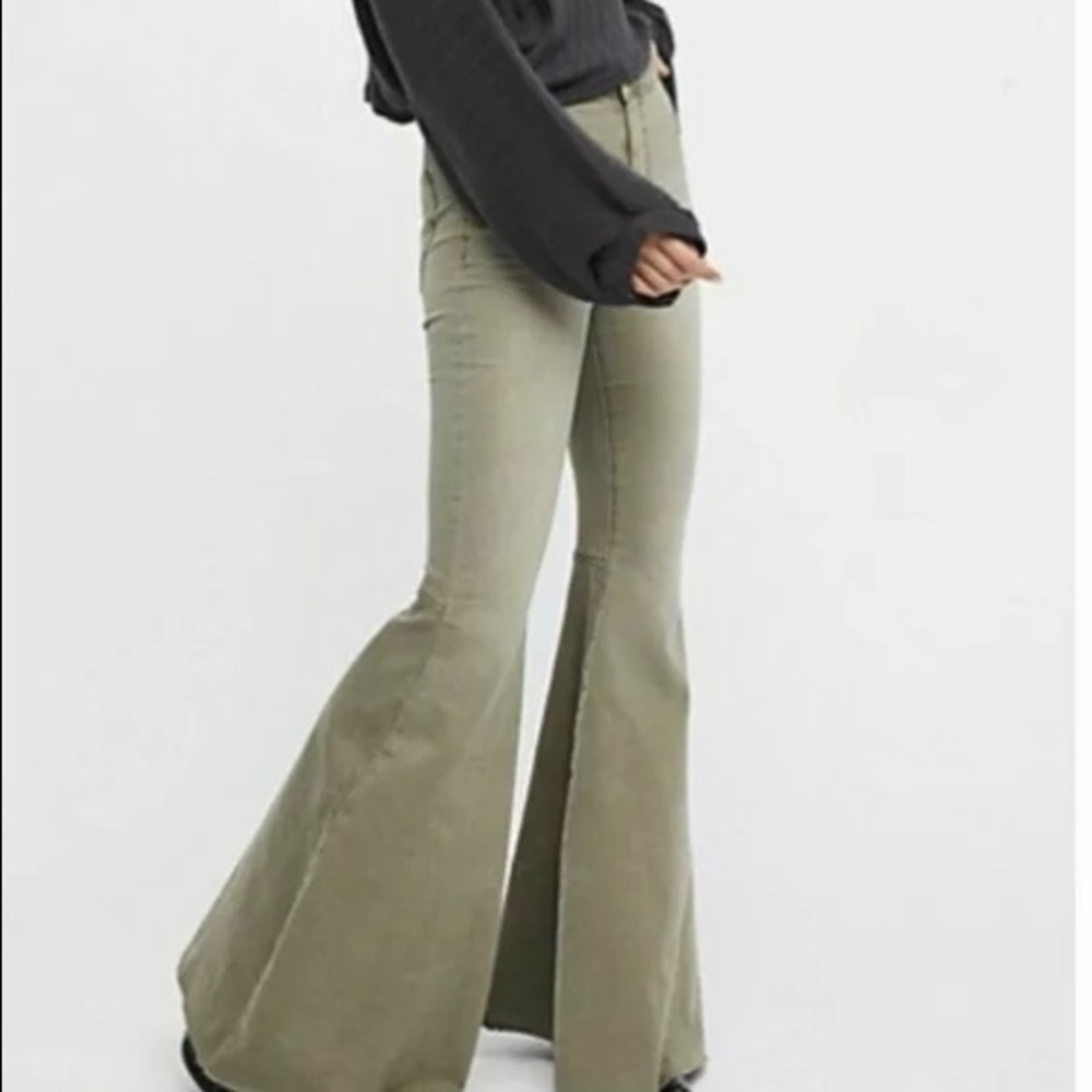 Free People  Just Float on Flare w Icon Rock Stars